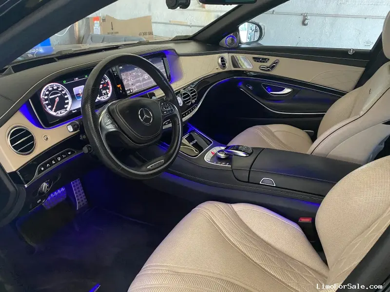 interior of S klasse Benz