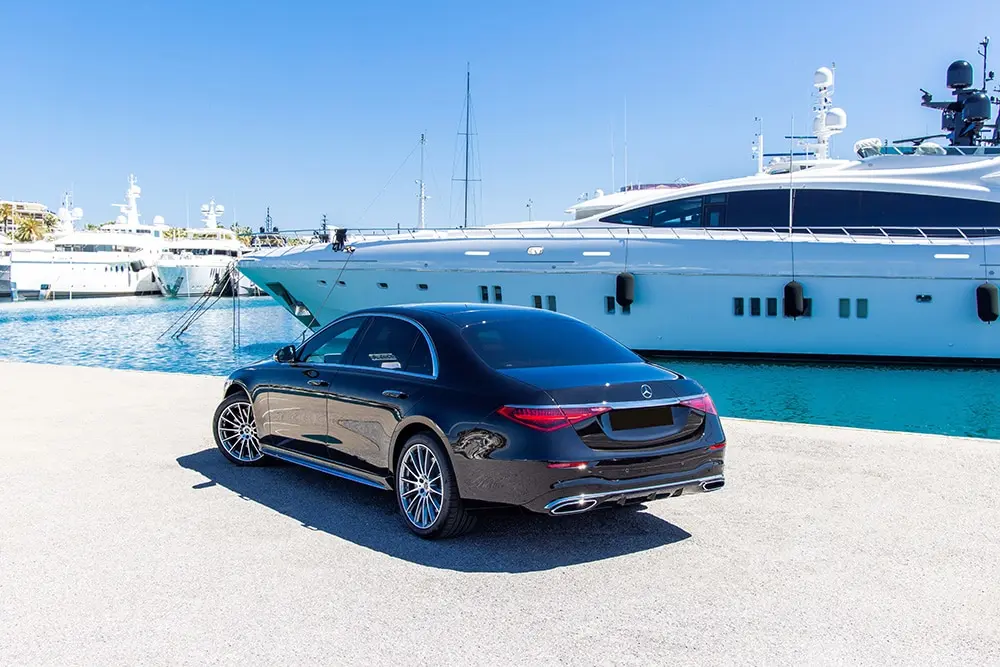 Mercedes Benz luxury car rental with driver